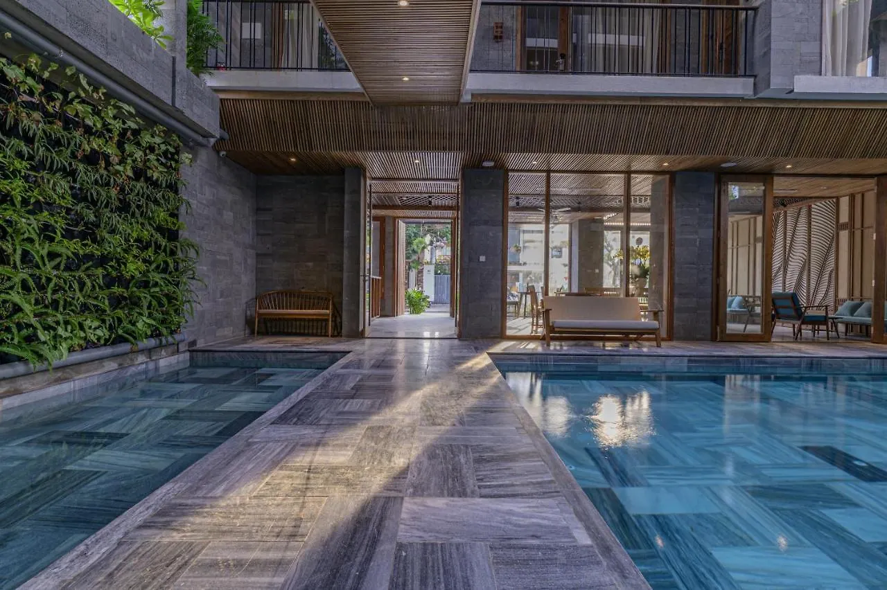 Le Boutique Danang Hotel 4*, Da Nang