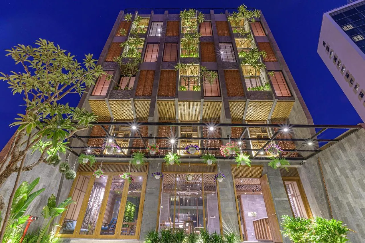 Le Boutique Danang Hotel